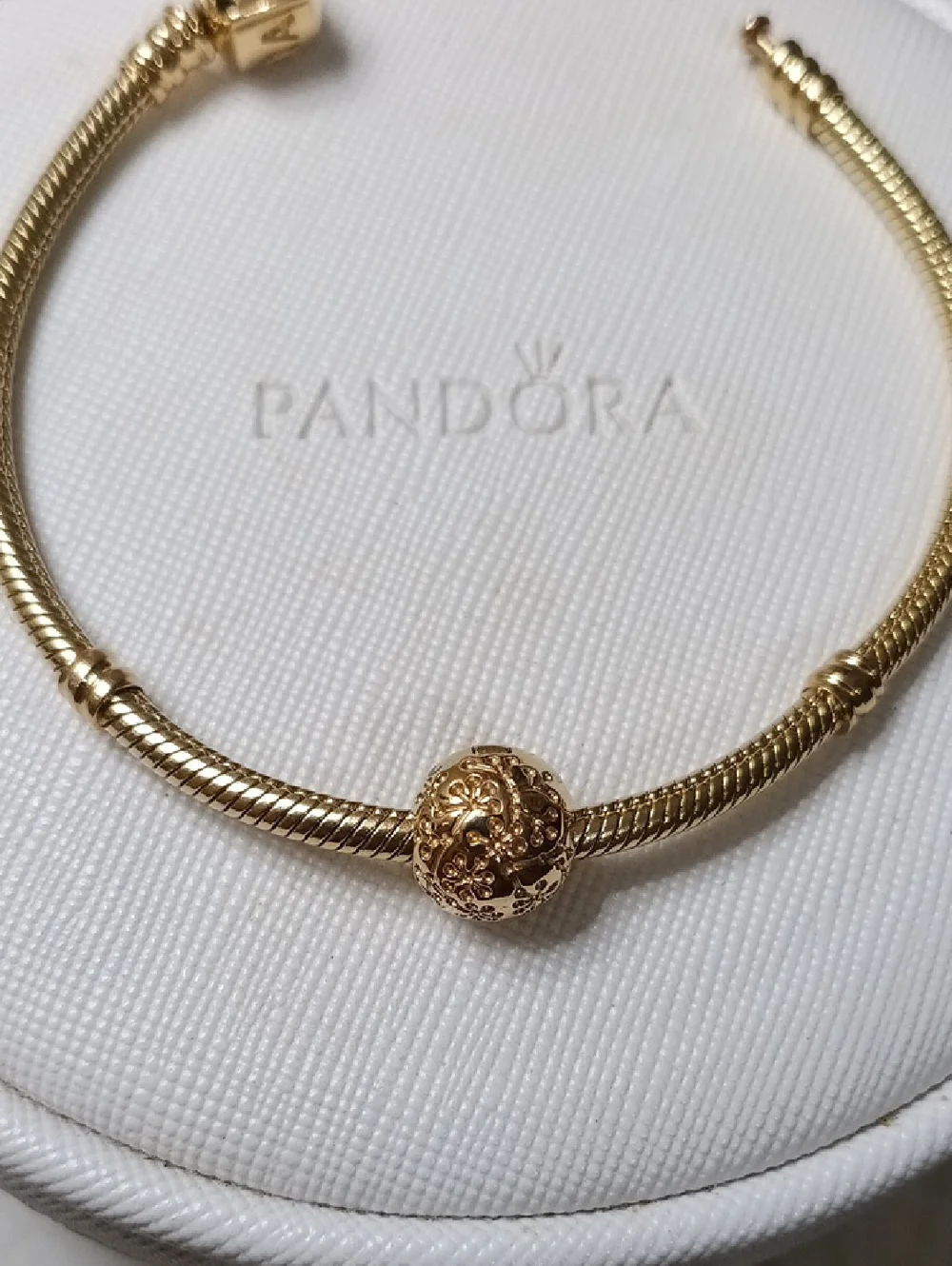 Pandora 14k Gold Clips Vintage 2016 Lucerne Clip ( One Clip Only)